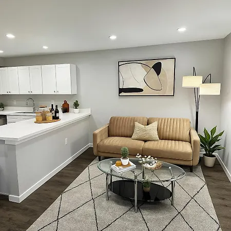 Grand Central Suite 1Bd Apt
